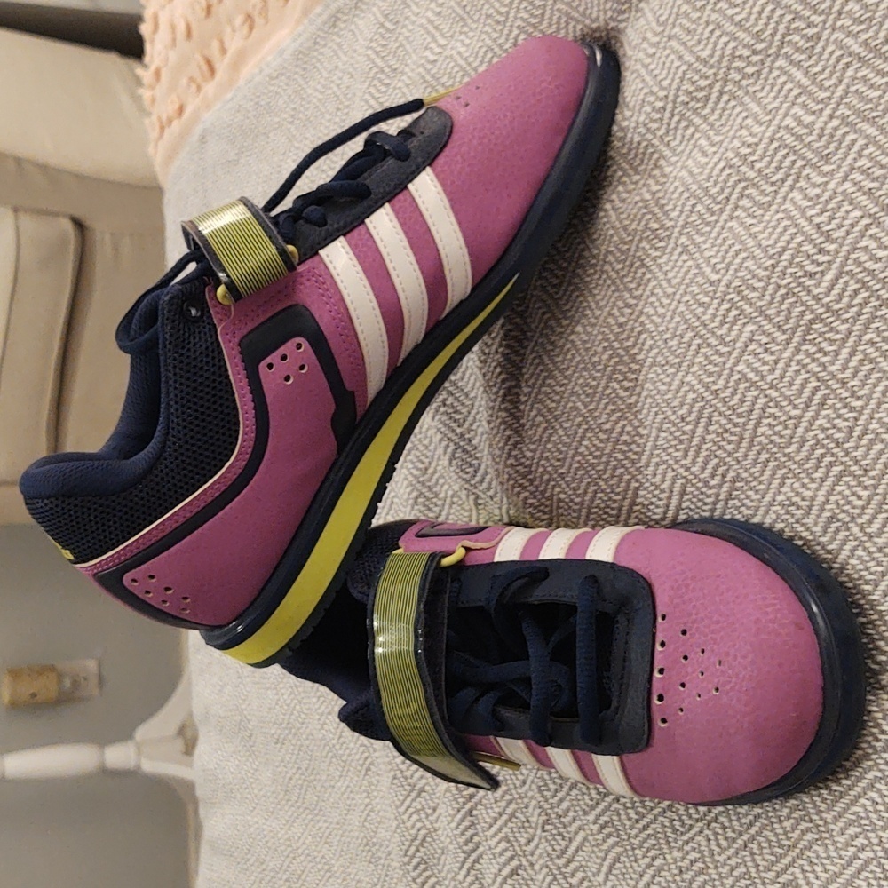 Nwot Adidas Powerlift
